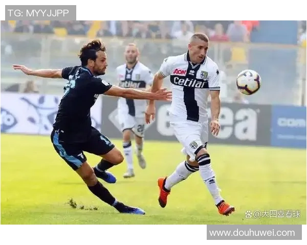 帕尔马主场迎战罗马球队期待激烈对抗与精彩进攻表现